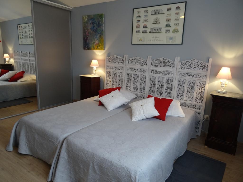 Une Chambre En Ville Savigneux (Loire) Exterior photo