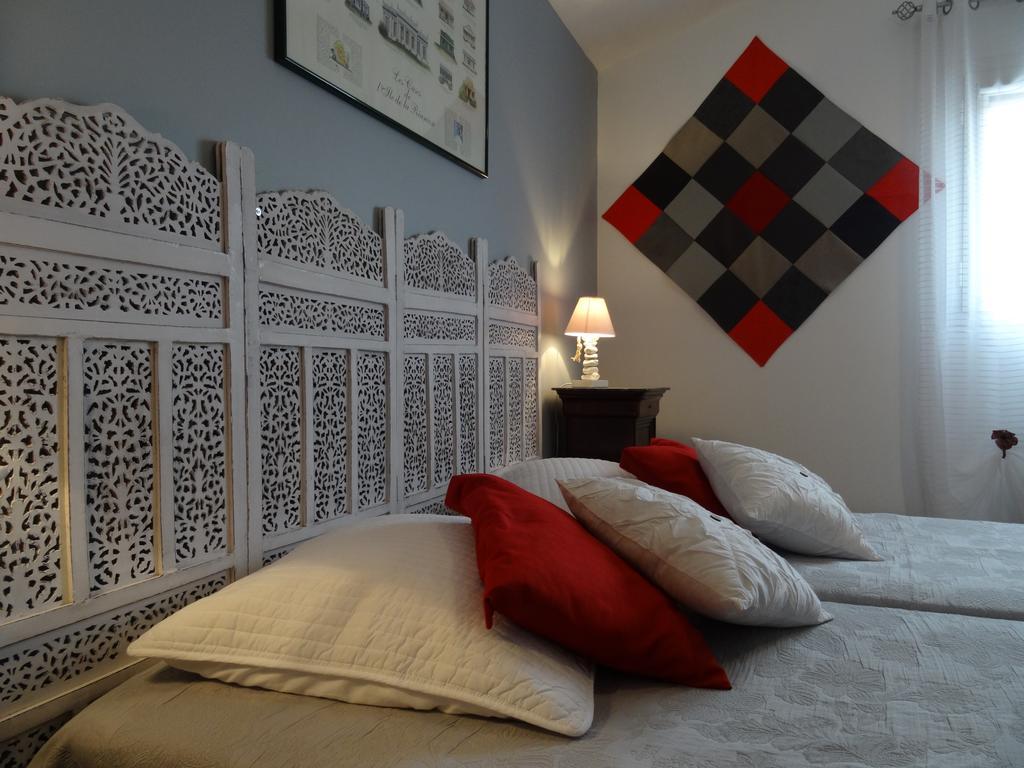 Une Chambre En Ville Savigneux (Loire) Room photo